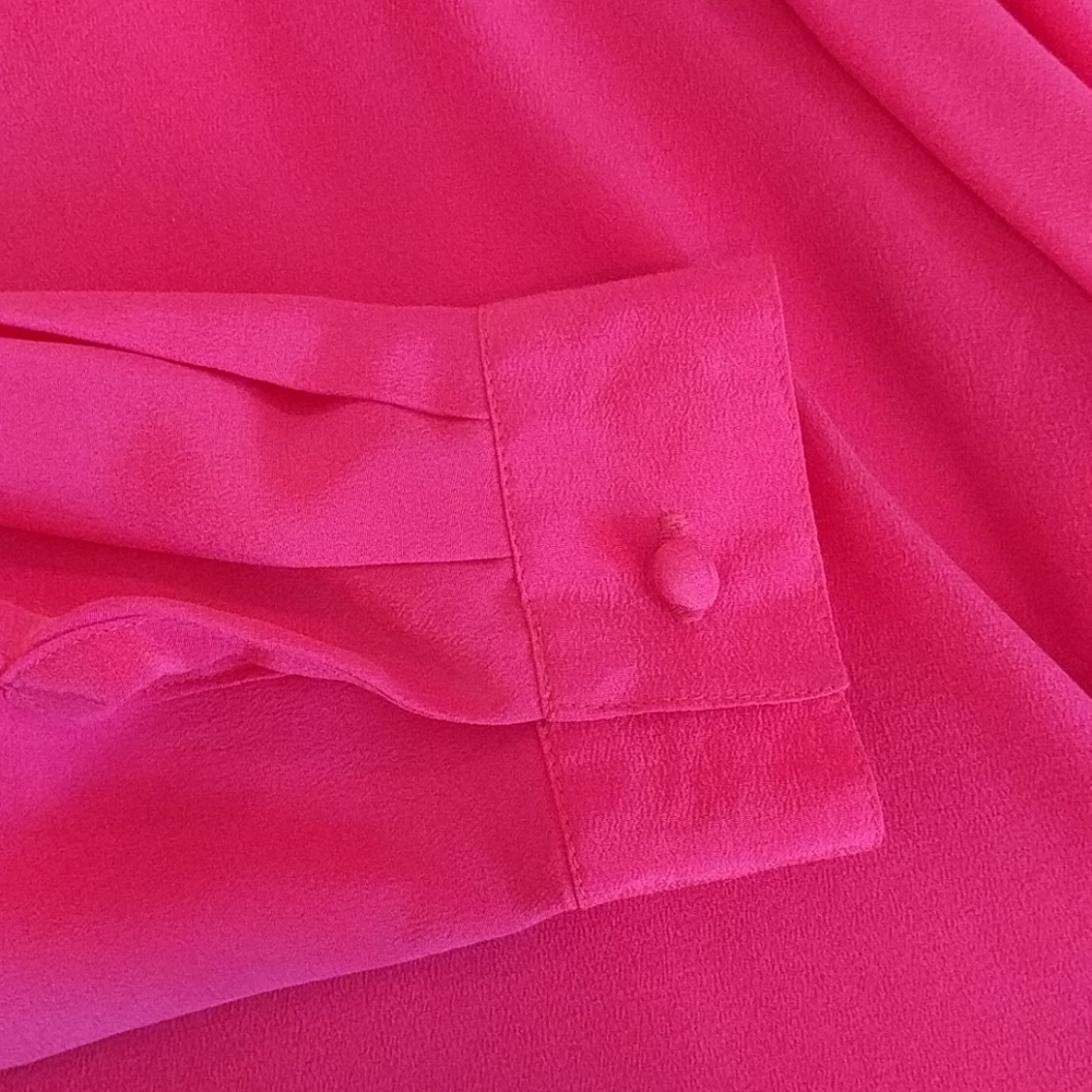 Ladies top - Picture 3 of 4